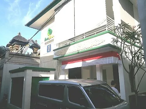 Ara Inn Bed And Breakfast By Ecommerceloka Kuta Lombok Maison d'hôtes